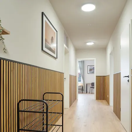 Teamquartier Nord Mit Stellplatz * Erfurt