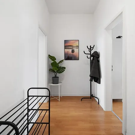 Teamquartier Nord Mit Stellplatz Aparthotel